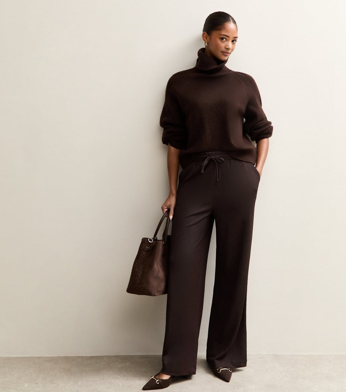 New Look Women's Dark Brown Textured Wide Leg Trousers New Look - 1