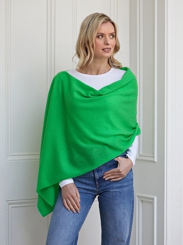 Cove Cove Women's Lucy 4-way Cashmere Poncho in Bright Green - 2