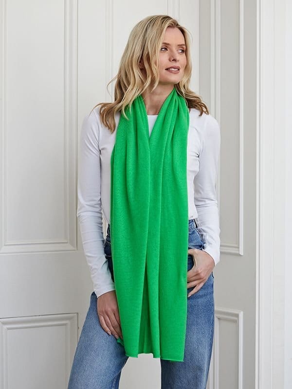 Cove Cove Women's Lucy 4-way Cashmere Poncho in Bright Green - 4