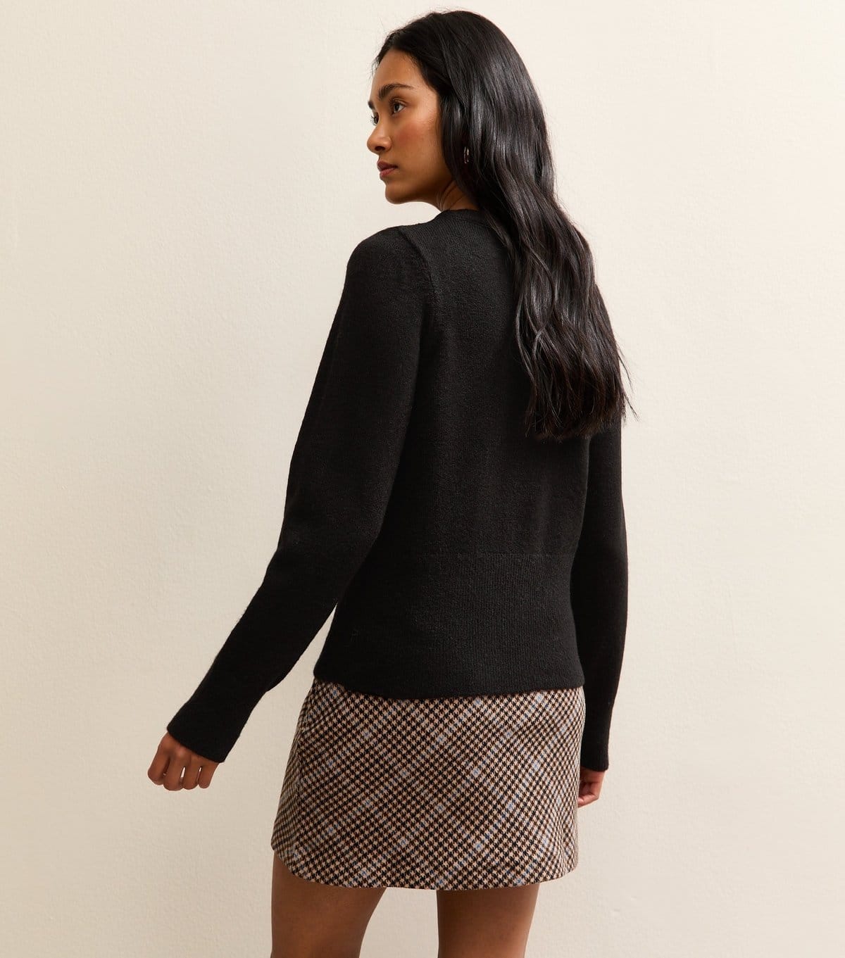 New Look Women's Black Dome Button Crew Neck Cardigan New Look - 4