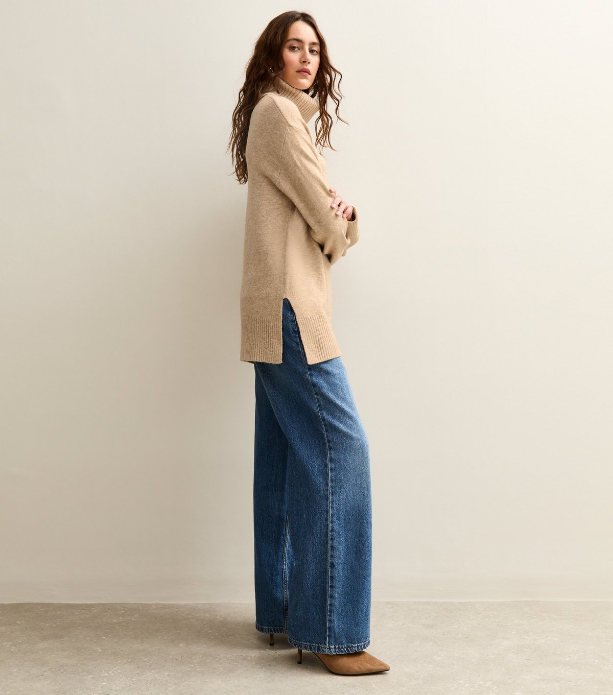 New Look Women's Camel Longline Roll Neck Jumper New Look - 2