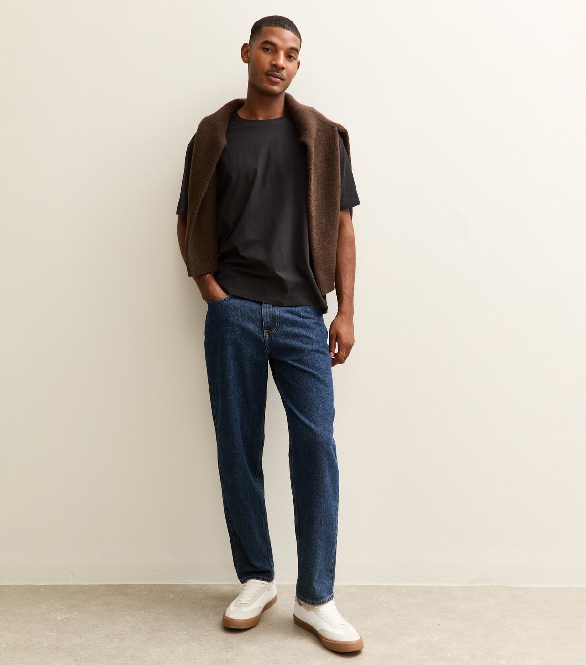 New Look Men's Black Oversized Short Sleeve T-Shirt New Look - 2