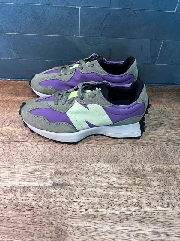 New Balance New balance 327 purple & khaki trainers size 5
