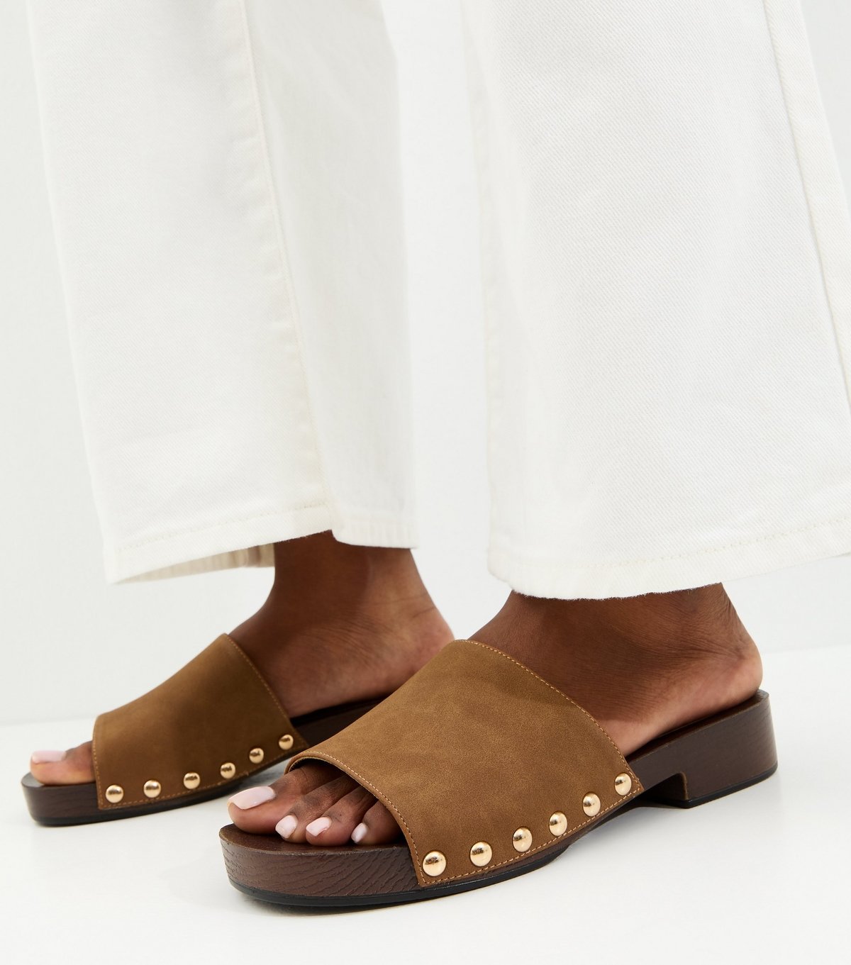 New Look Women's Tan Faux Suede Mule Clog Sandals Vegan New Look - 2