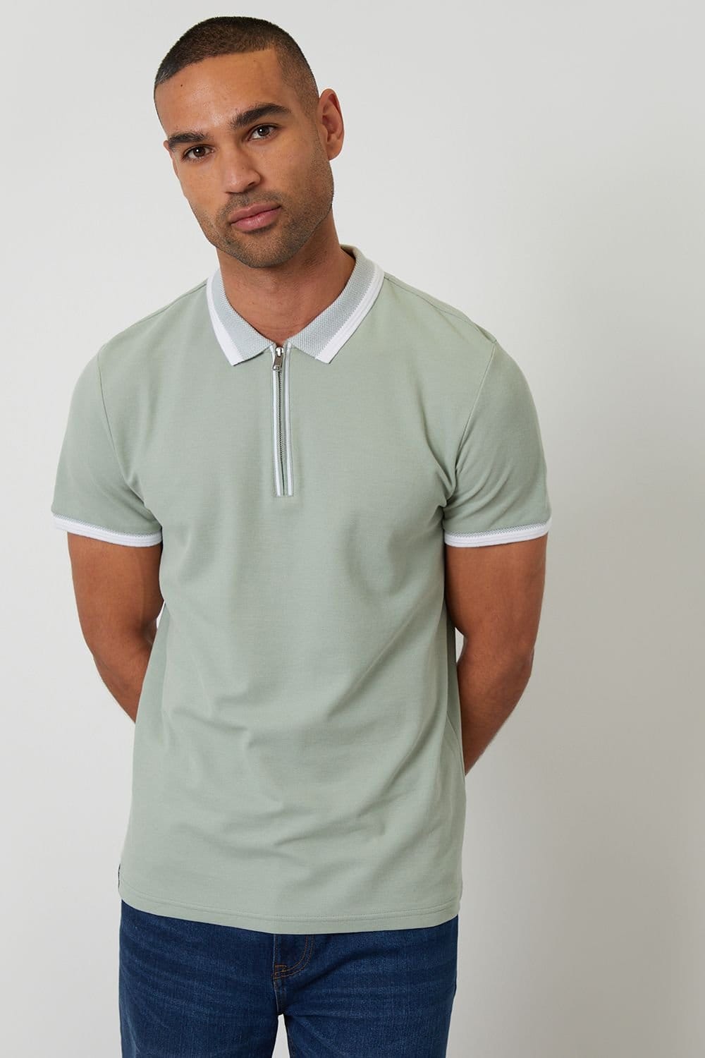 pale green