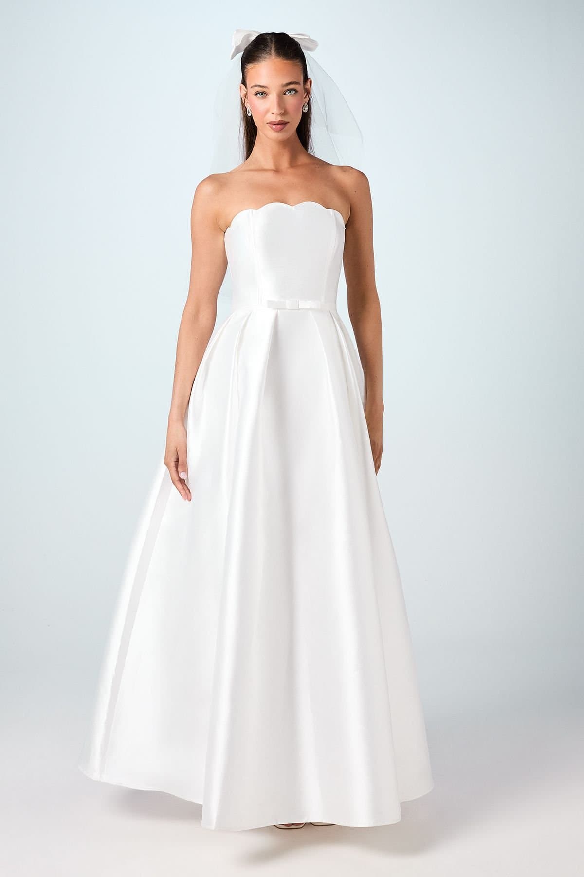 Coast Coast Women's Scalloped Strapless Maxi Wedding Dress in Ivory