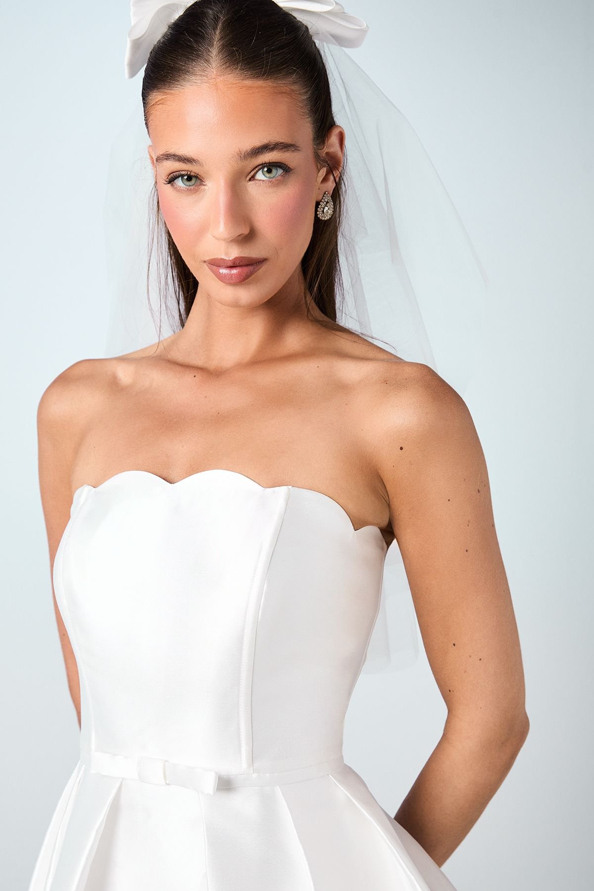 Coast Coast Women's Scalloped Strapless Maxi Wedding Dress in Ivory - 4