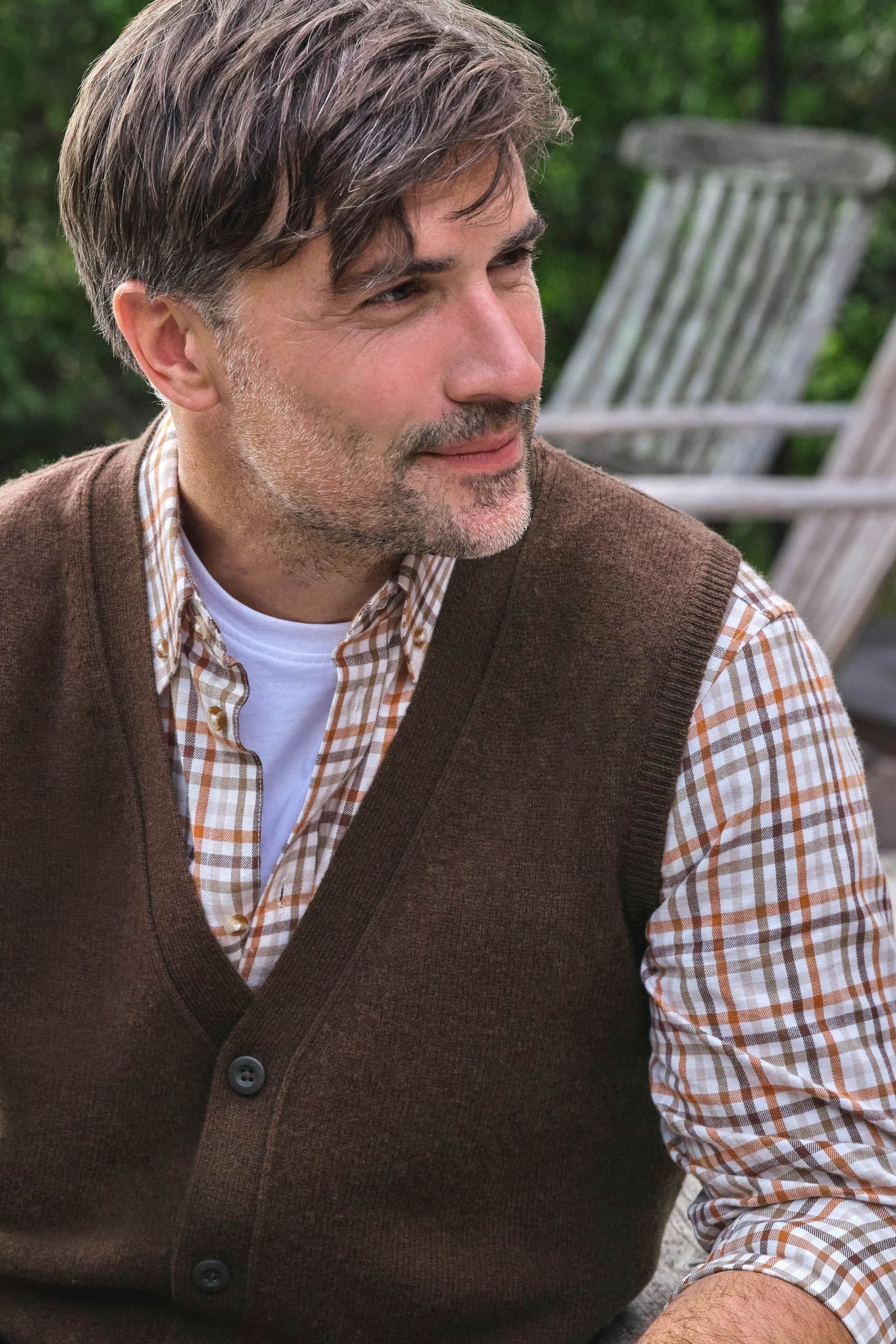 WoolOvers WoolOvers Men's Mens 100% Lambswool Waistcoat in Brown