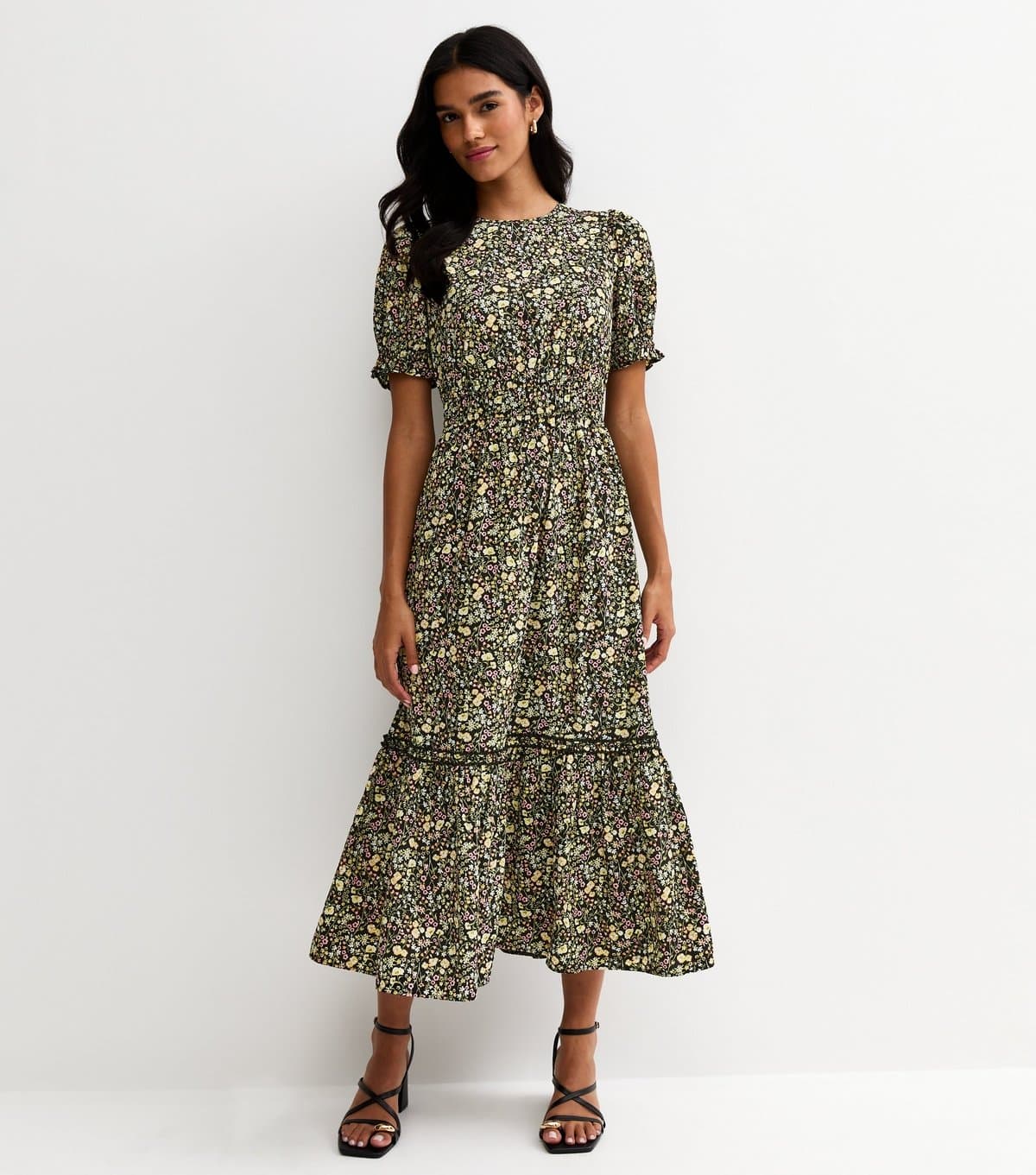 New Look Women's Black Crepe Floral Print Short Sleeve Tiered Midi Dress New Look