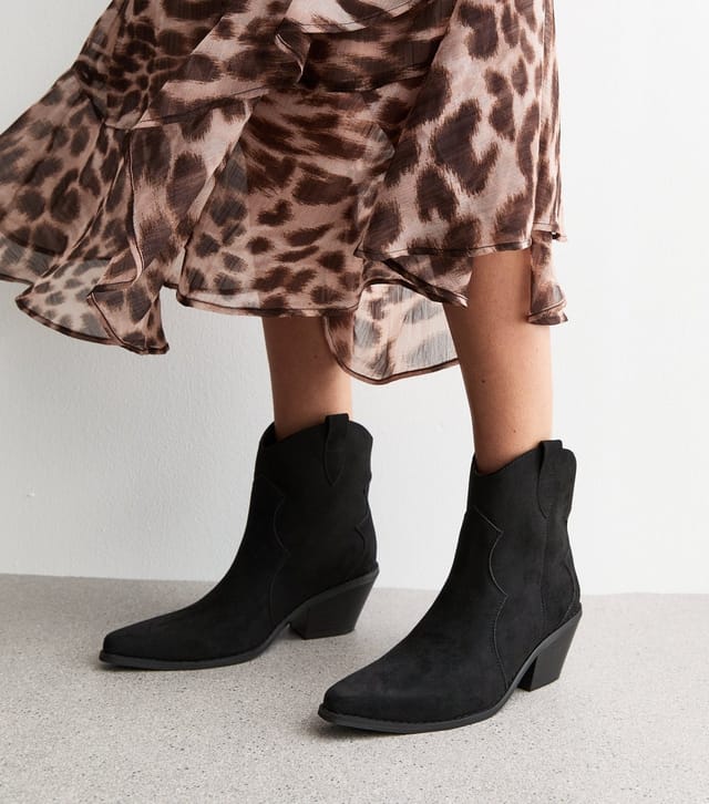 New Look Women's Black Faux Suede Western Ankle Boots New Look - 2