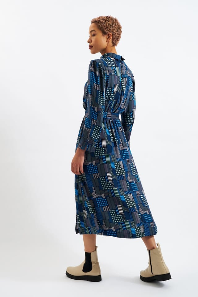 Louche Louche Women's Ygritte Geo City Print Long Sleeve Midi Dress in Blue - 2