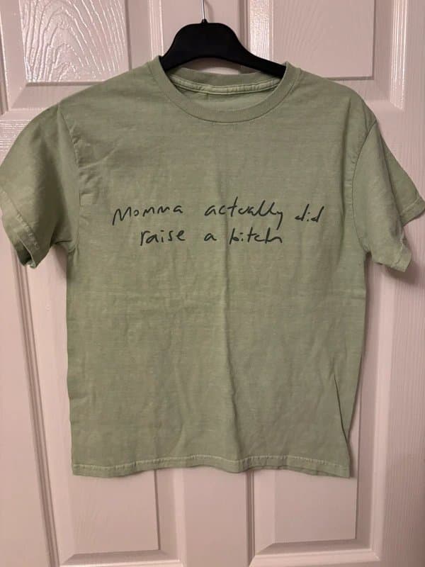 Urban Outfitters Mamma did raise a T-shirt