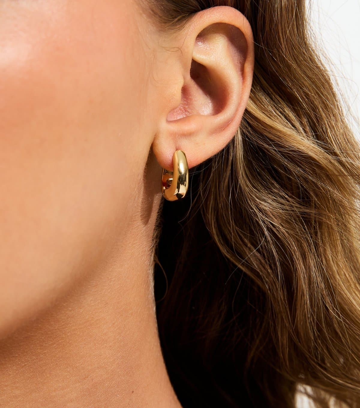New Look New Look 18ct Gold Plated Sleek Curved Hoop Earrings