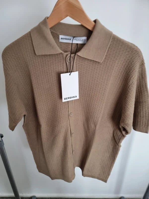 Bershka Knitted shirt