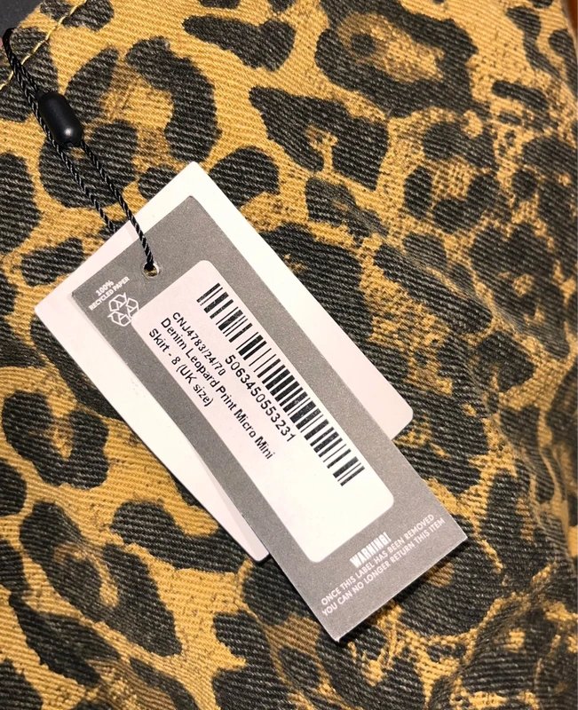 PrettyLittleThing Pretty little thing leopard denim mini skirt - 1