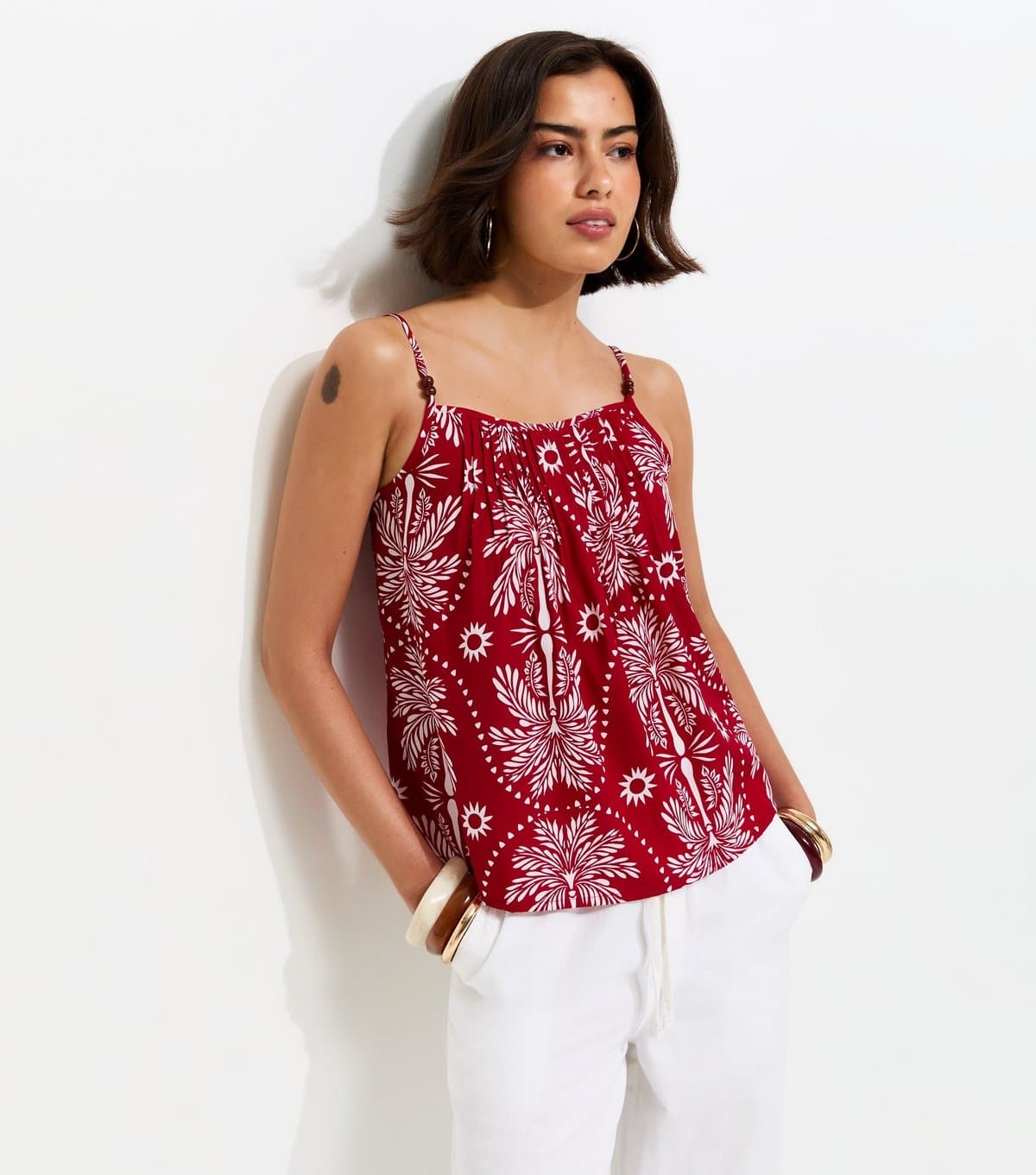 New Look Women's Red Crepe Sun Patterened Bead Cami Strap Top New Look