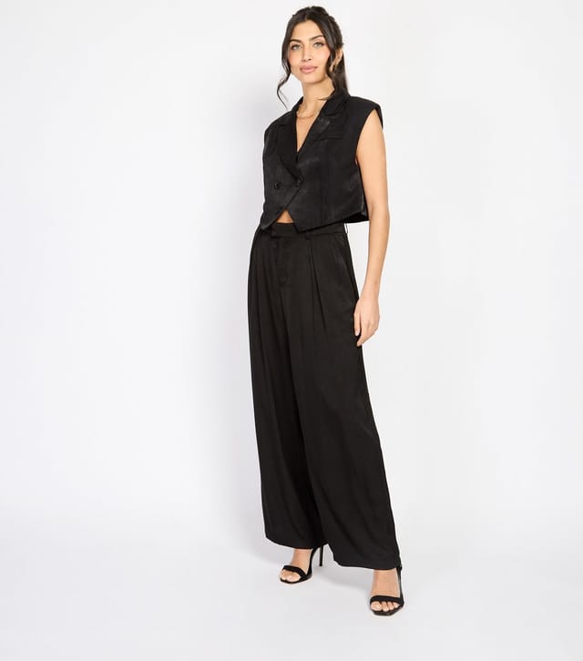 Little Mistress Women's Black Satin Cropped Waistcoat Little Mistress New Look - 3