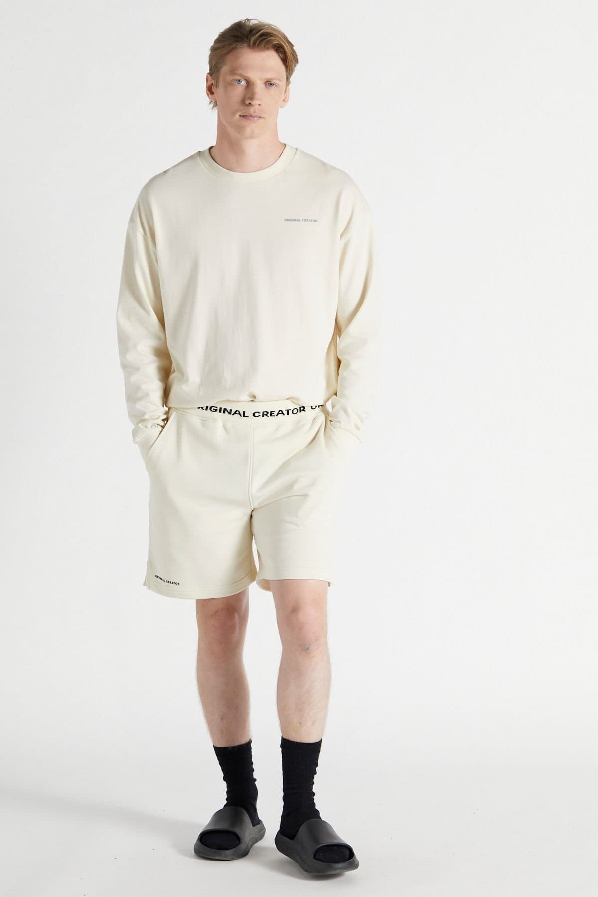 Original Creator Original Creator Men's Essential Shorts in Off-White