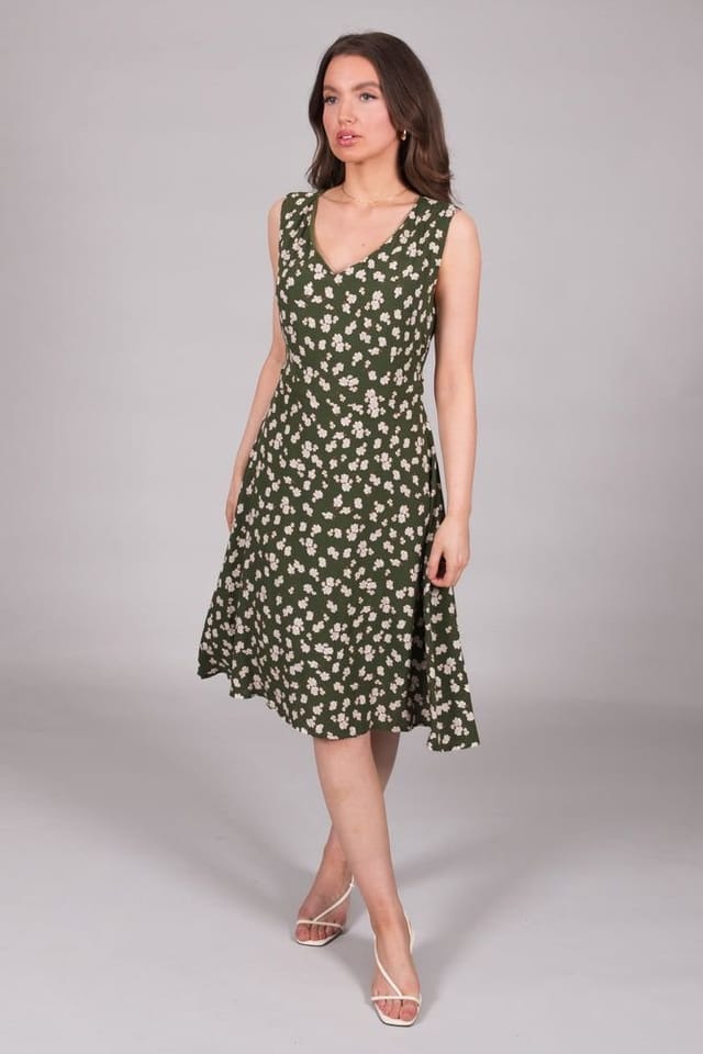 SOLO SOLO Women's Floral Print V-Neck Fit & Flare Dress in Green - 2