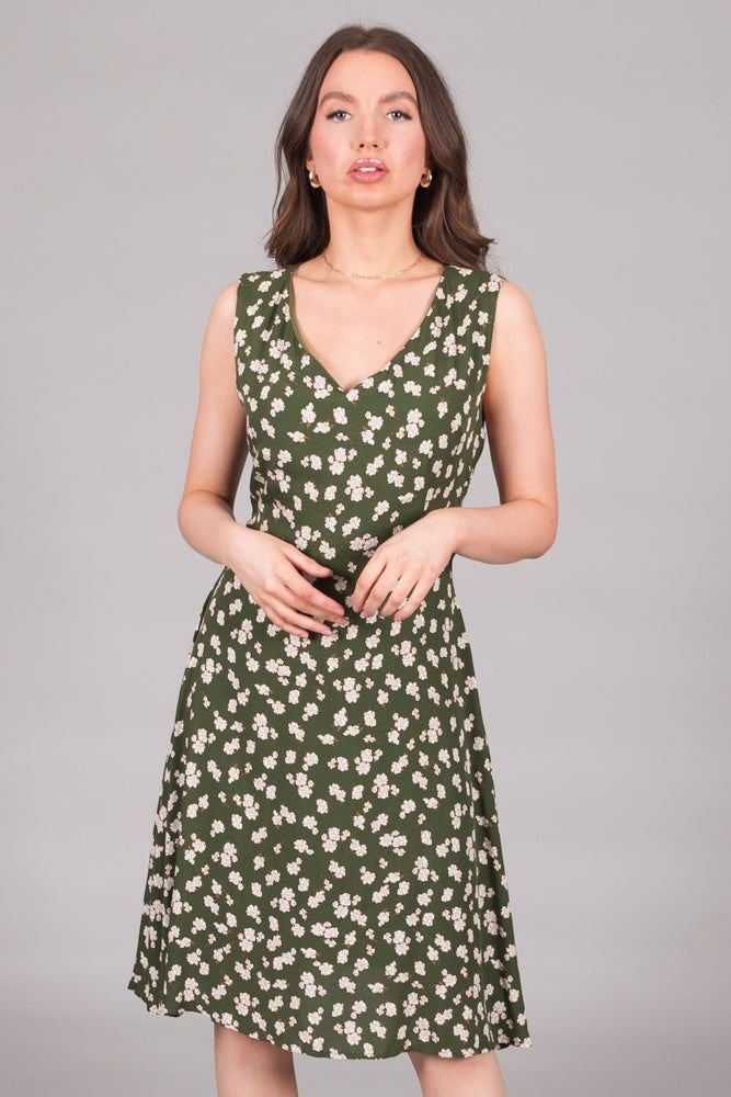 SOLO SOLO Women's Floral Print V-Neck Fit & Flare Dress in Green - 4