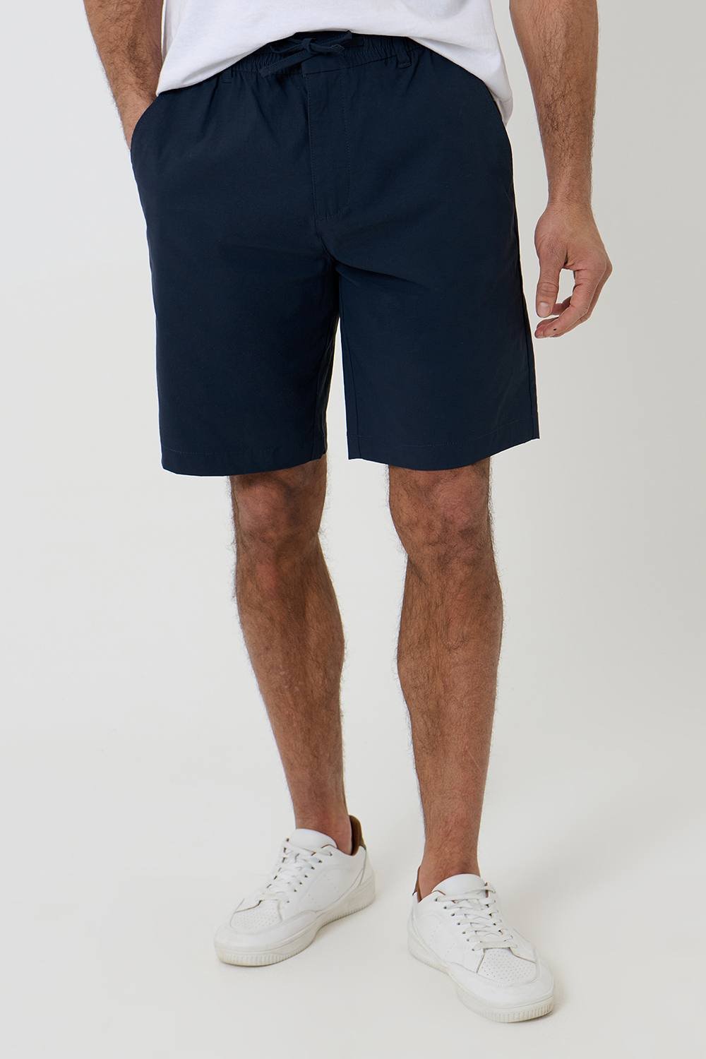 Threadbare Threadbare Men's Elasticated Waist Stretch Chino Shorts in Navy - 2
