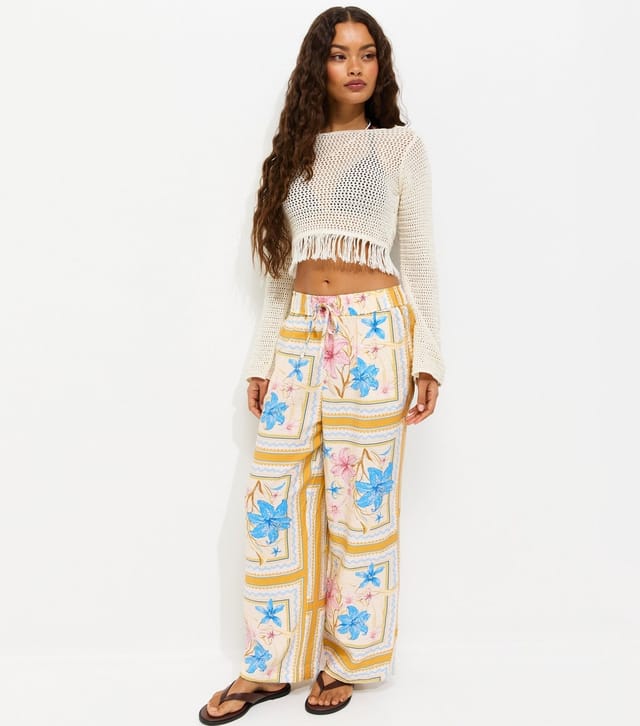 New Look Women's Petite Yellow Tropical Print Wide Leg Trousers New Look - 2