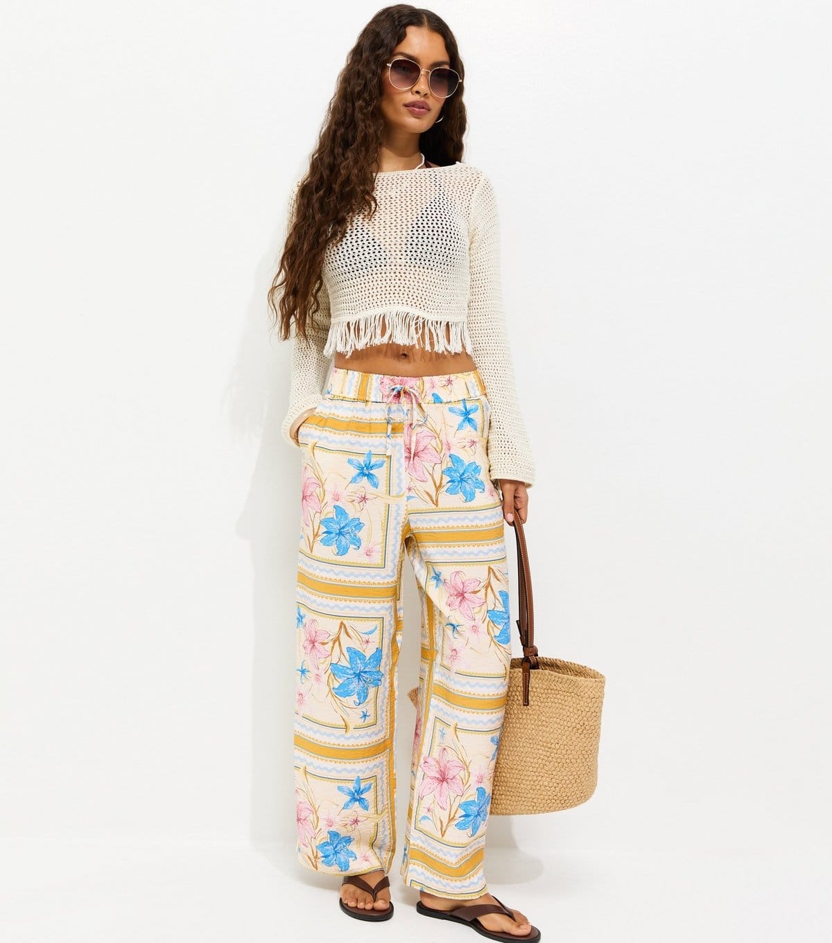 New Look Women's Petite Yellow Tropical Print Wide Leg Trousers New Look - 4