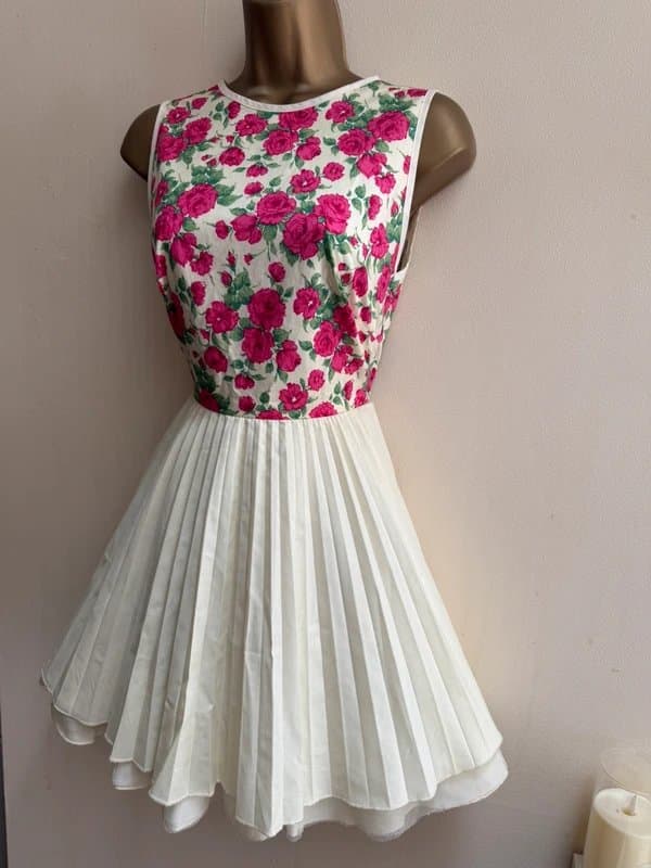 Jones + Jones Jones & jones pink cream floral skater dress 8