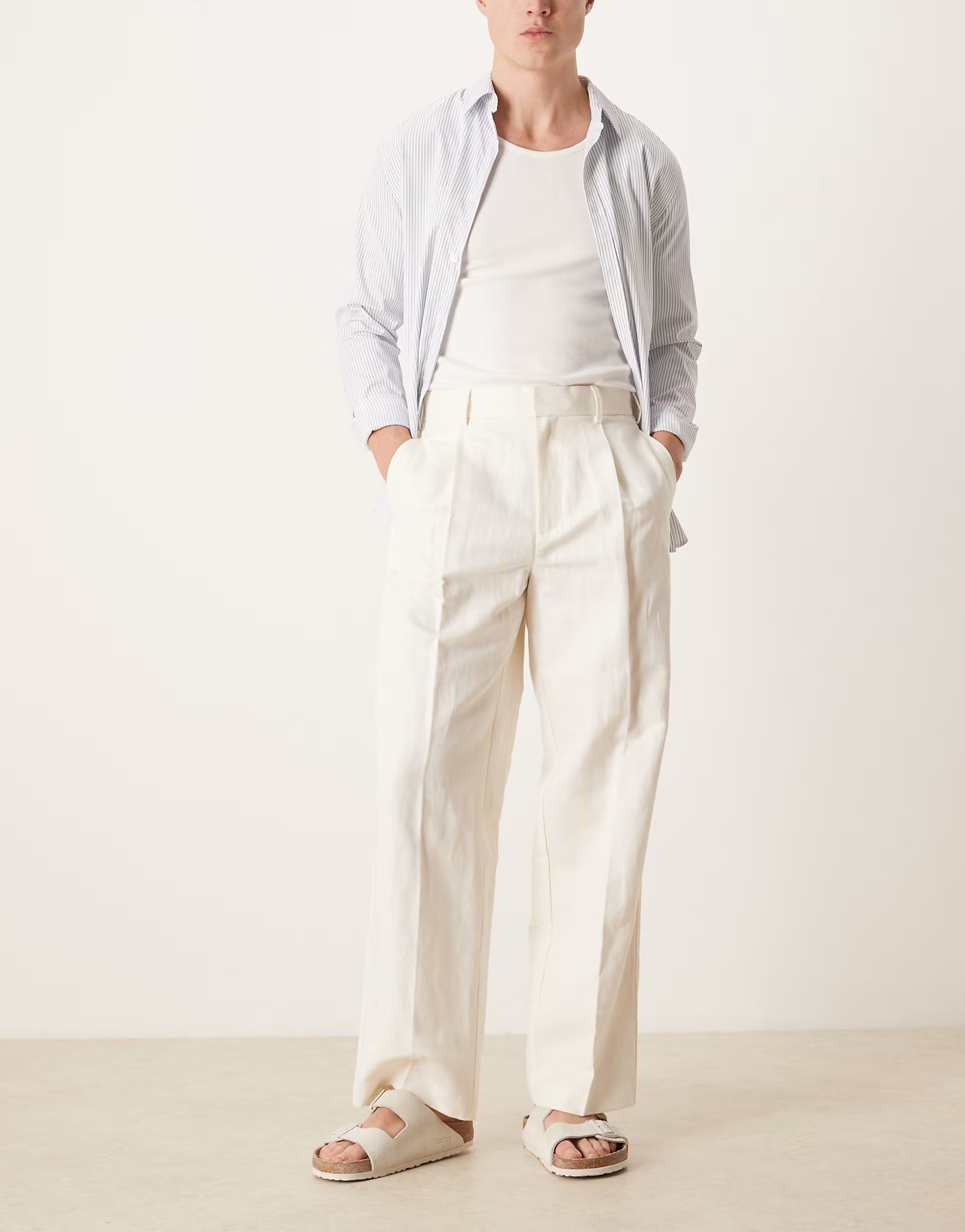 ASOS ASOS DESIGN smart pleated linen rich wide leg trousers in white - 1