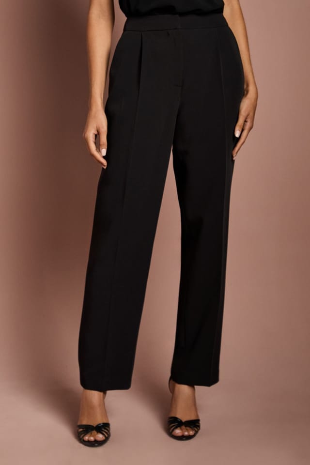 Coast Coast Women's Pleat Front Straight Leg Formal Trouser in Black - 2