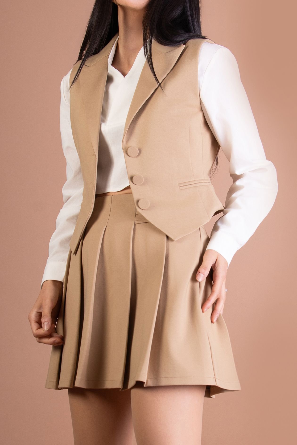 BALOU BALOU Women's High Waist Pleated Mini Skirt in Nude - 2