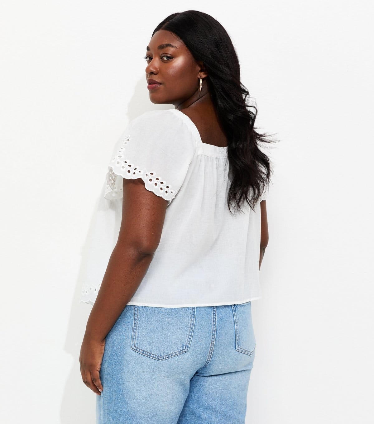 New Look Women's Plus Size White Cotton Broderie Anglaise Short Sleeve Blouse Curves New Look - 4