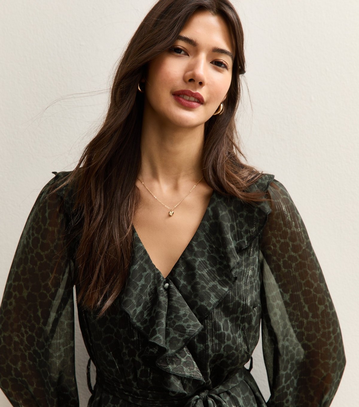 New Look Women's Green Animal Pattern Chiffon Sparkle Mini Dress New Look - 2