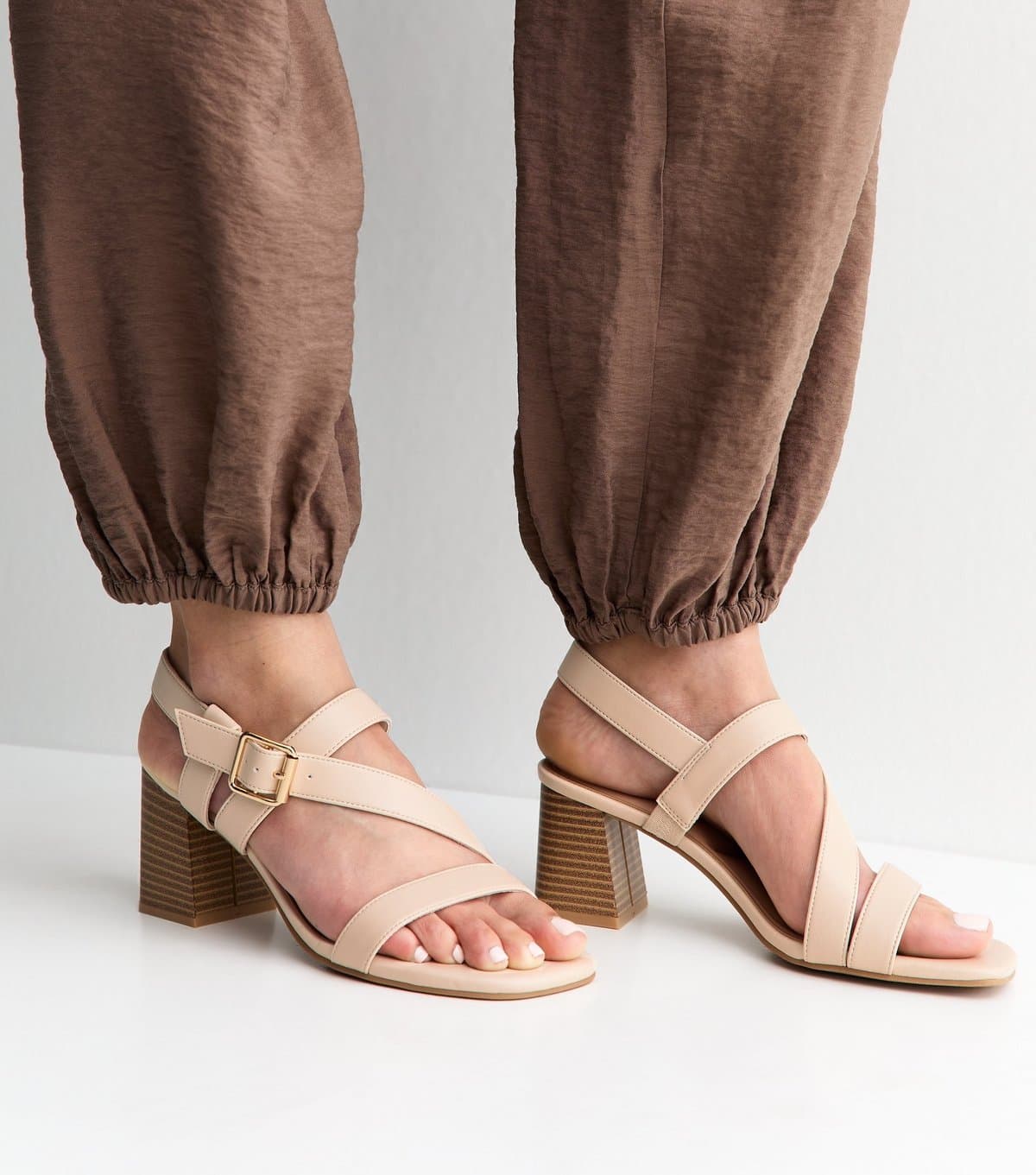 New Look Women's Wide Fit Off White Faux Leather Mutli Strap Block Heel Sandals Vegan New Look