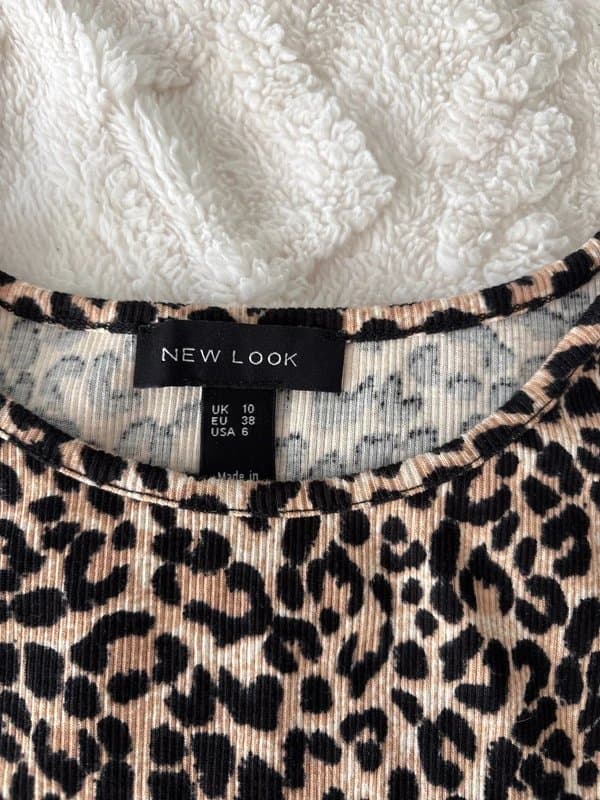New Look Leopard short sleeved t shirt size 10
