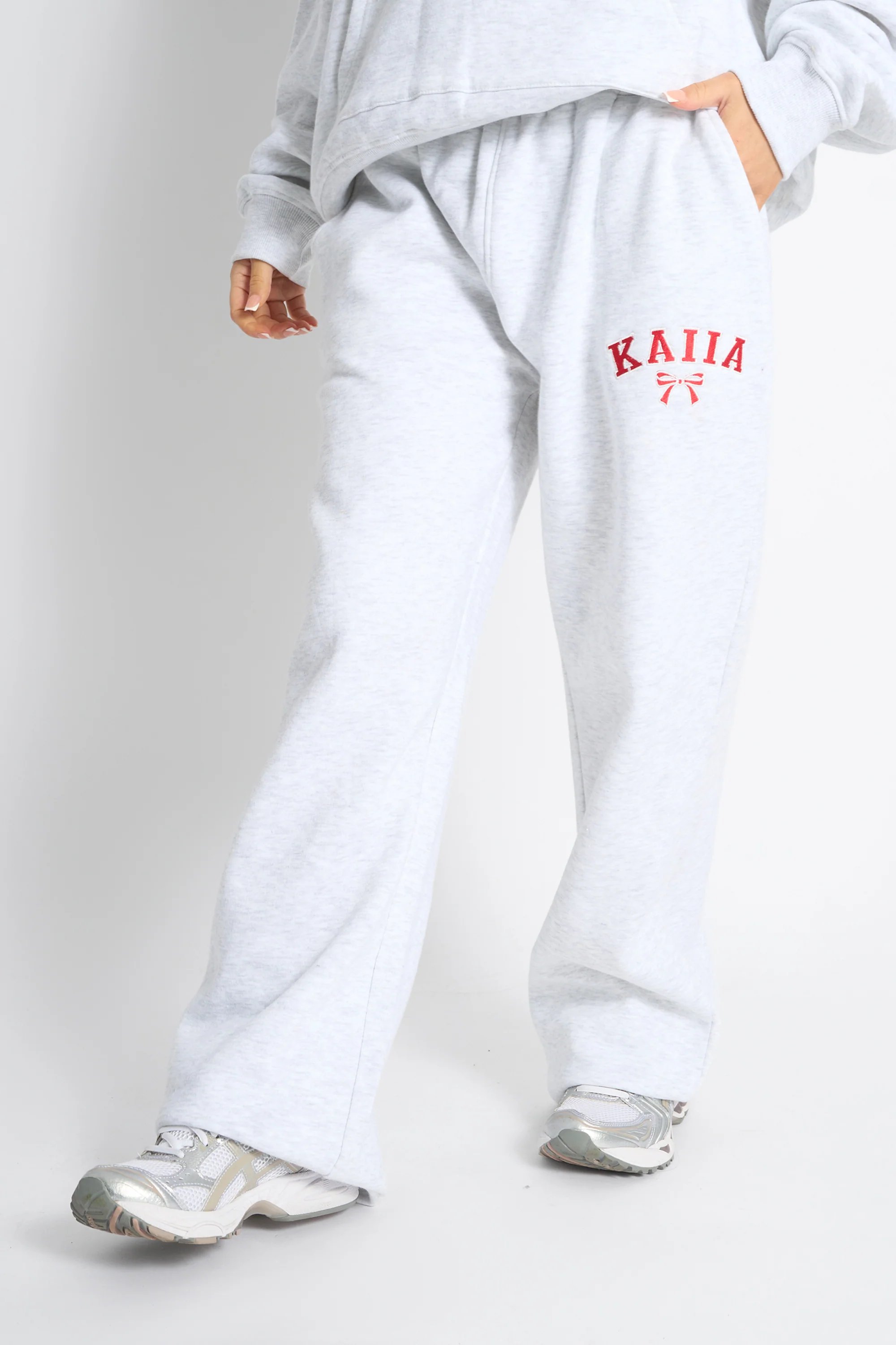 Kaiia Kaiia Bow Embroidered Ribbed Waistband Wide Leg Joggers Light Grey Marl & Red - 2