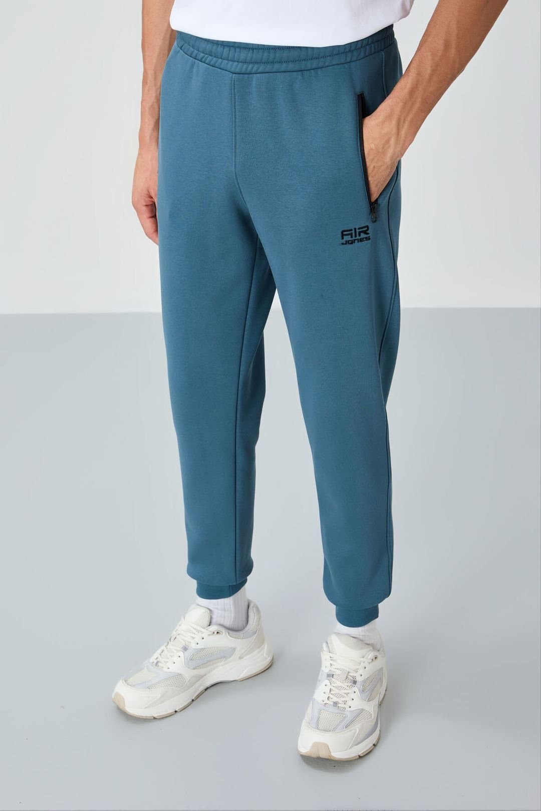 Tommy Life Tommy Life Men's Jogger Sweatpants in Blue