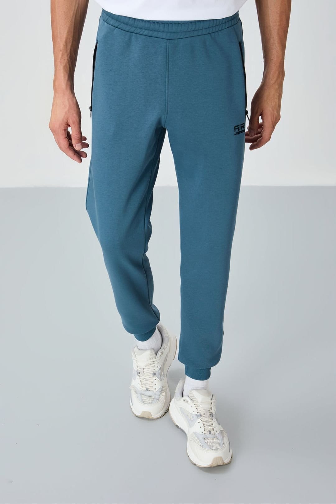 Tommy Life Tommy Life Men's Jogger Sweatpants in Blue - 4