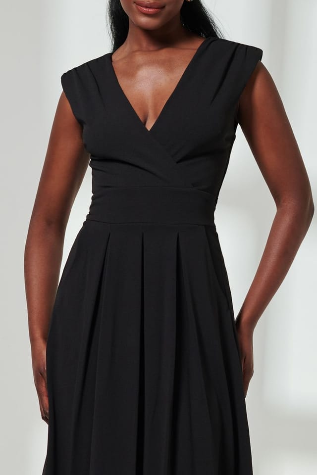 Jolie Moi Jolie Moi Women's Yuina Scuba Pleated Flare Midi Dress in Black - 3