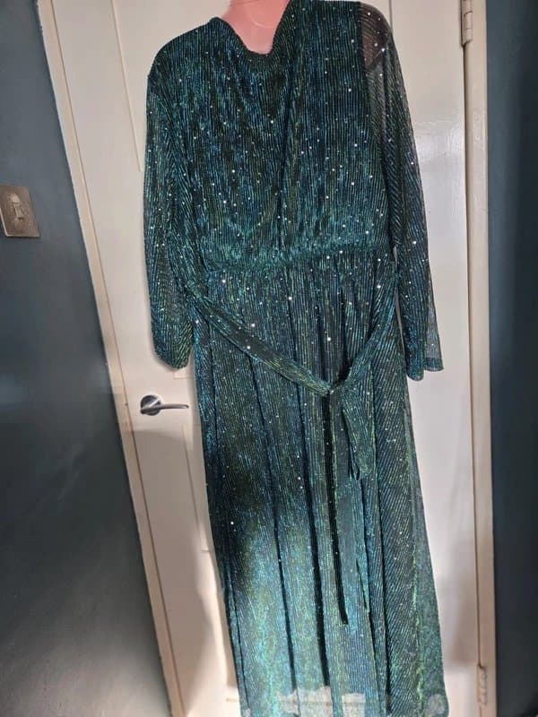 Bloomchic Bloomchic Green Sparkly Sequin Maxi Dress Party Evening Plus Size UK24 Partywear