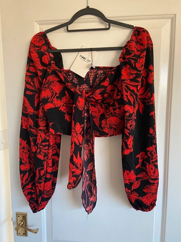 ASOS Asos femme luxe crop tie red Christmas party top - 1