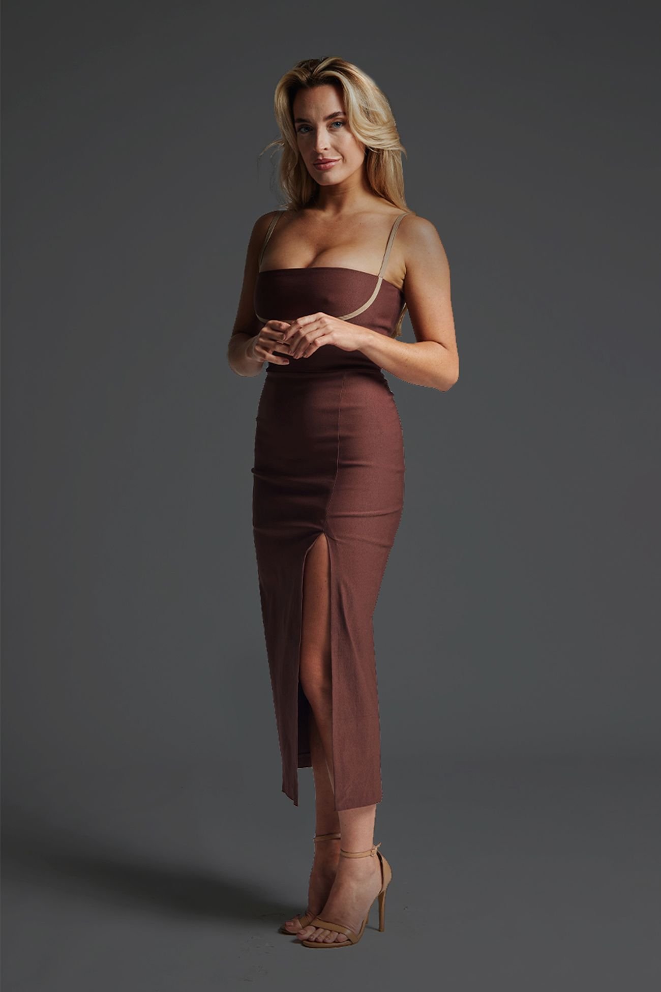 Vesper Vesper Women's Square Neck Contrast Strap Midaxi Dress in Chocolate - 2