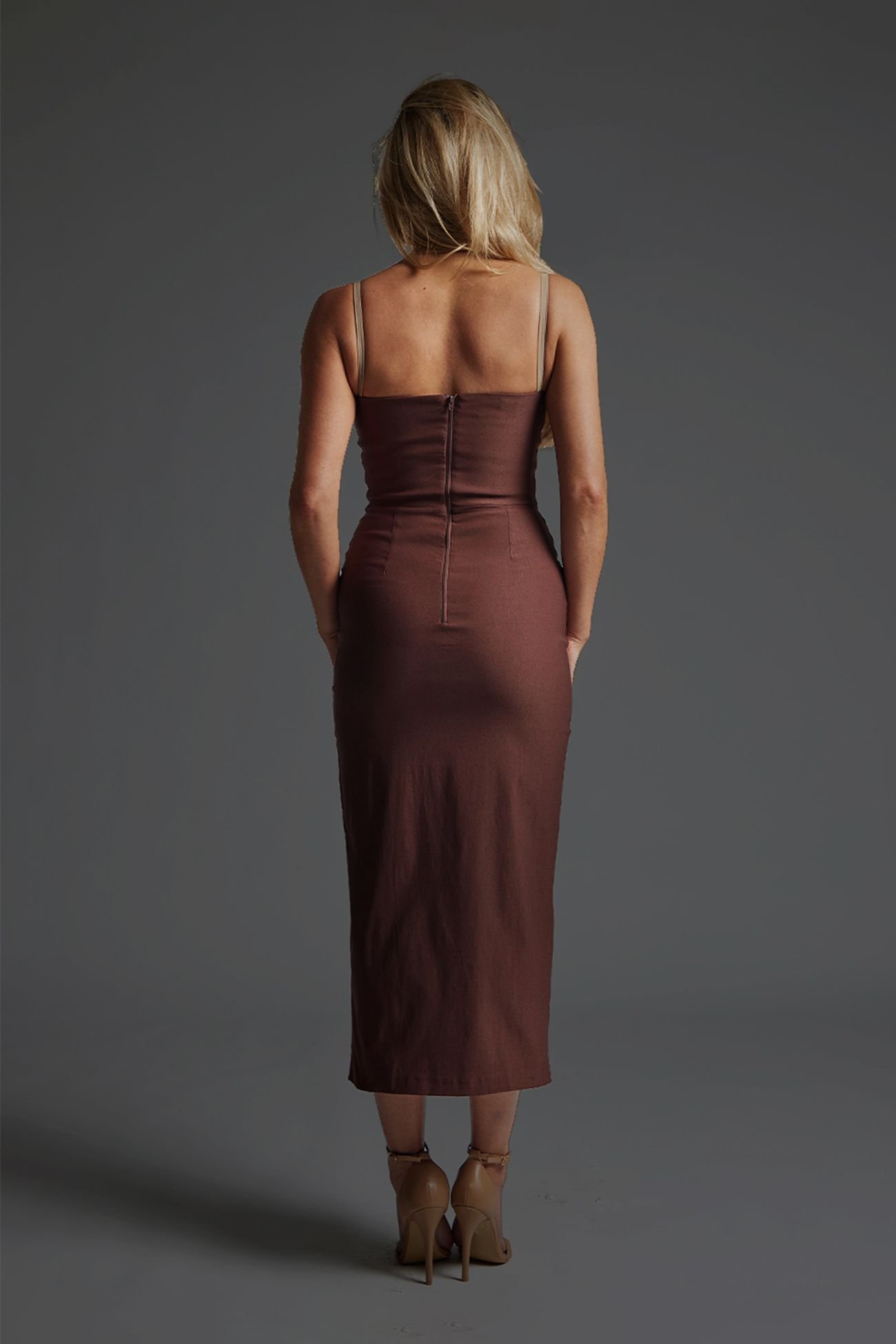 Vesper Vesper Women's Square Neck Contrast Strap Midaxi Dress in Chocolate - 4