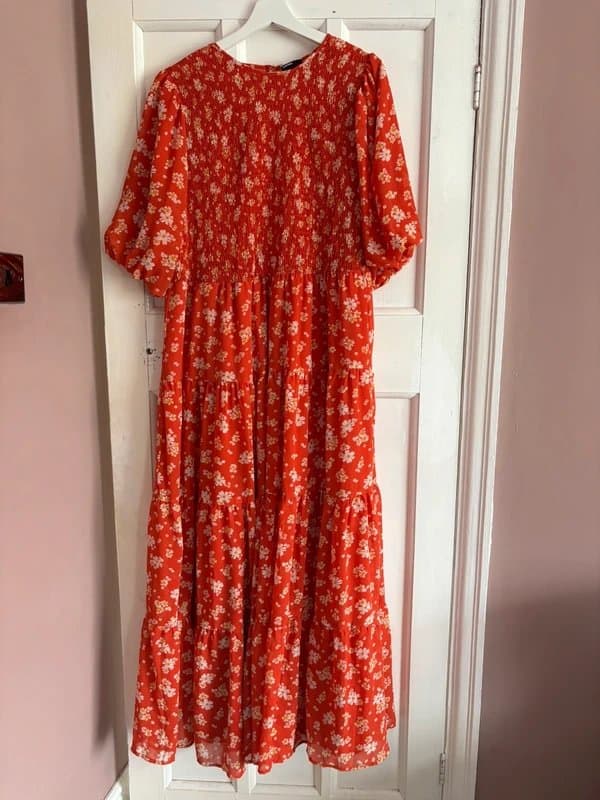 ASOS ASOS - Floral floaty maxi dress, size 18