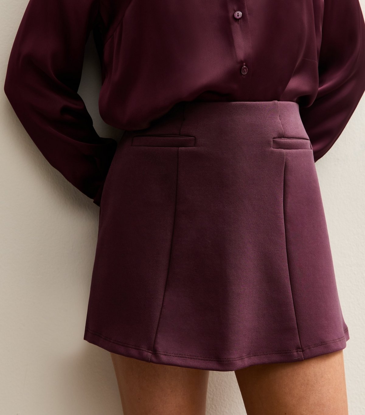 New Look Women's Petite Burgundy A-line Mini Skirt New Look - 2