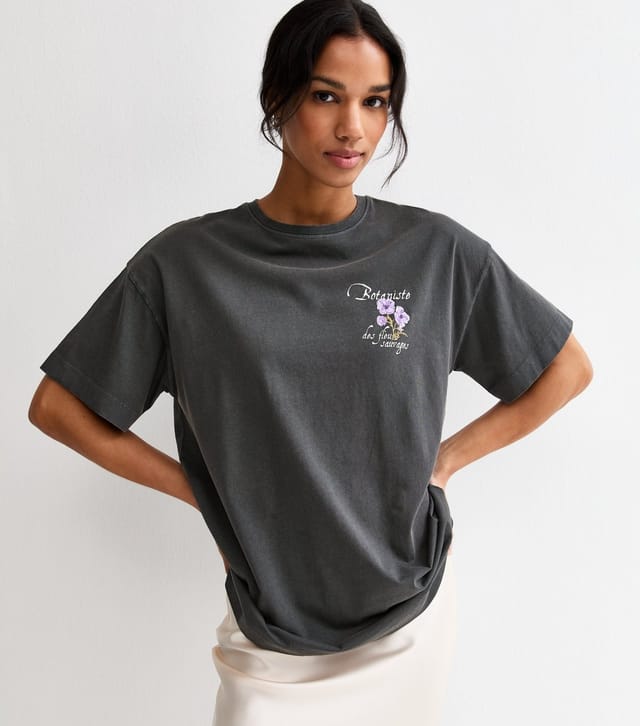 New Look Women's Dark Grey Cotton Botaniste Print Oversized T-Shirt New Look - 2