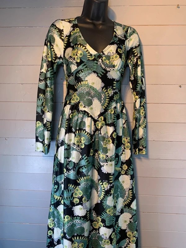 Vintage Dressing Stunning 1970s Richerson Paris Vintage Maxi Dress Psychedelic Floral UK 4 6 - 1