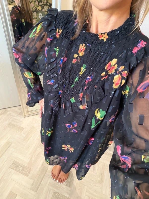 Never Fully Dressed Stunning Never Fully Dressed 2 part dress with metallic thread size XL new