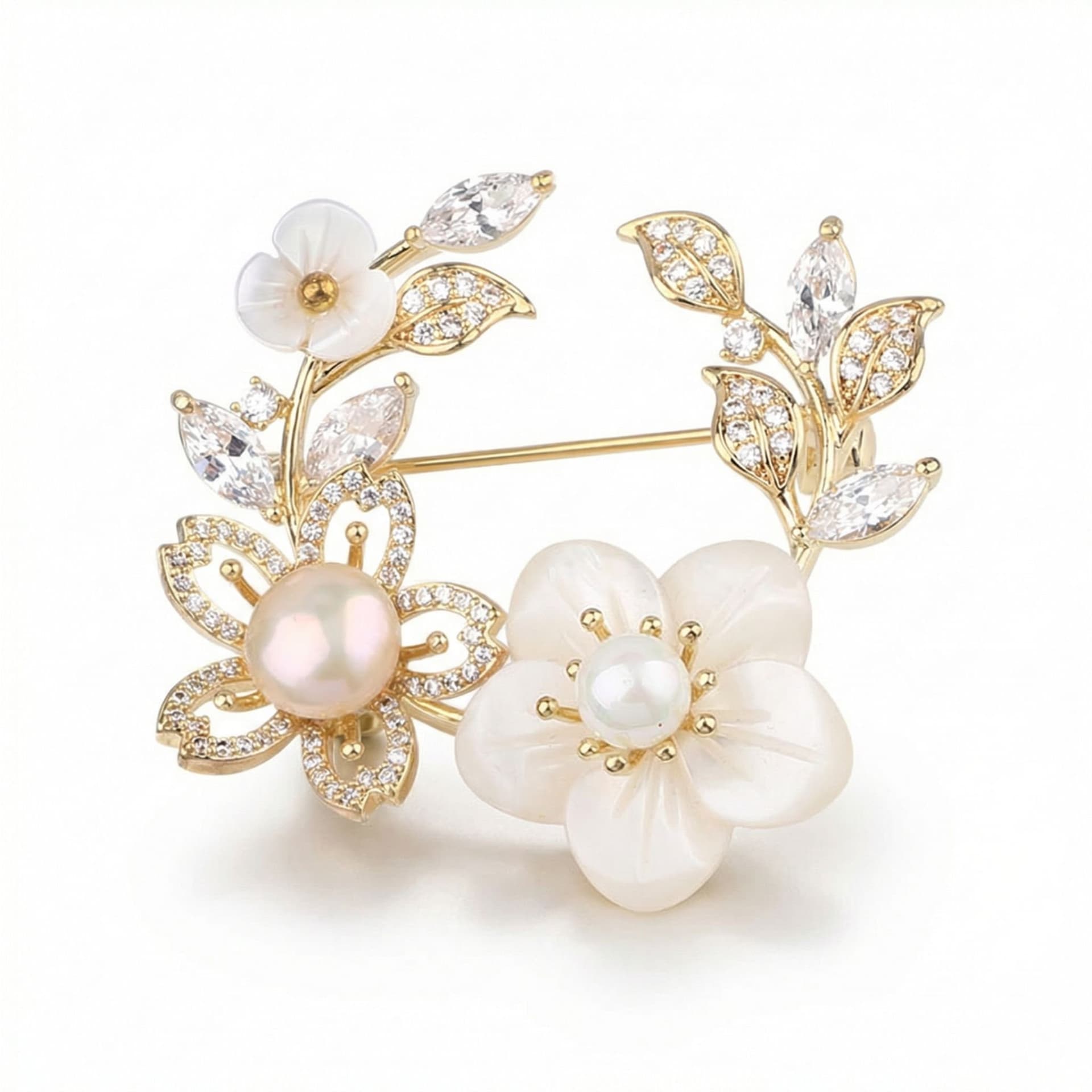 Angel Barocco Angel Barocco Women's Vintage Floral Mother-Of-Pearl Brooch - Gold