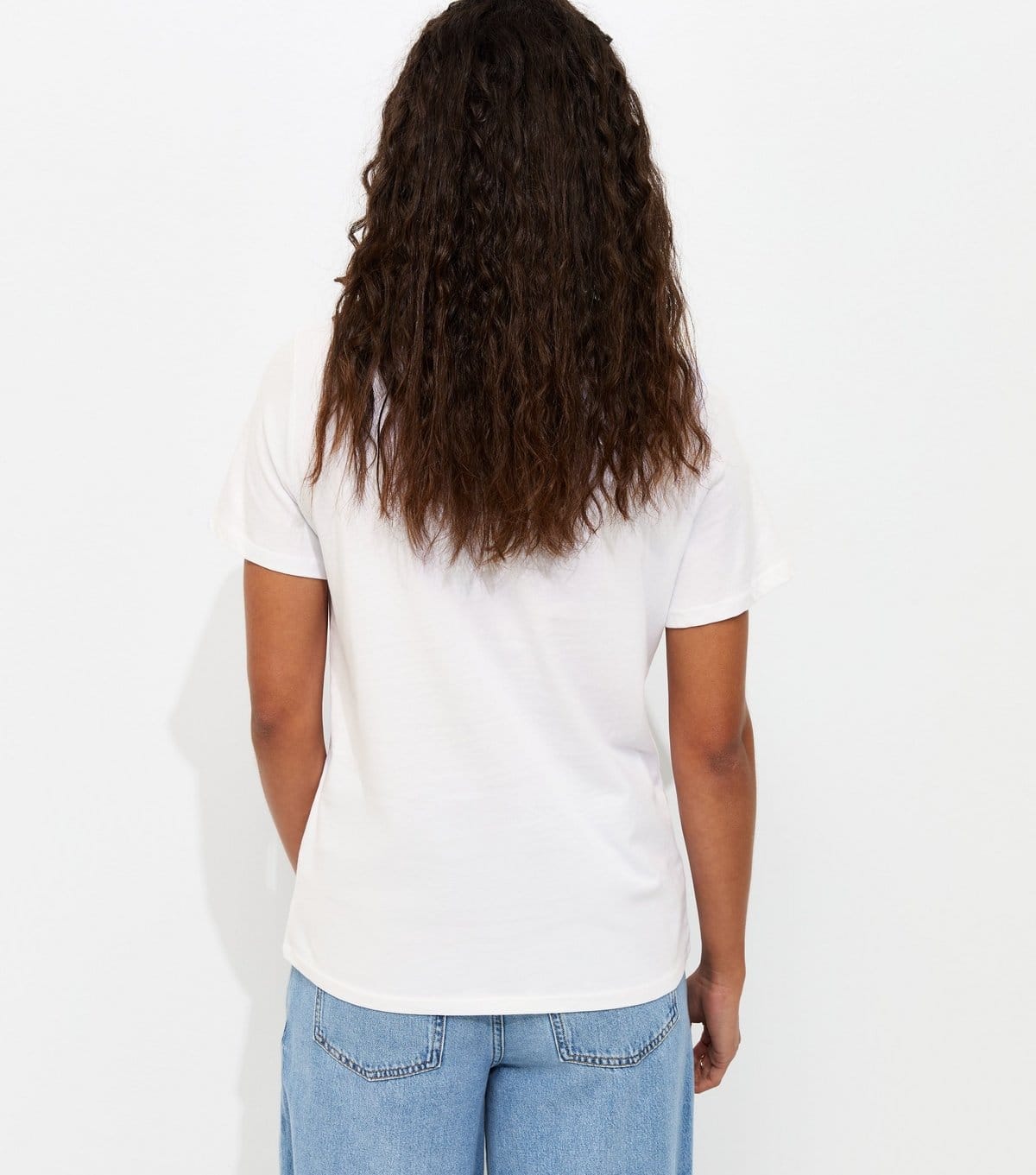 New Look Women's White Cotton Leopard Print NYC Logo T-Shirt New Look - 4